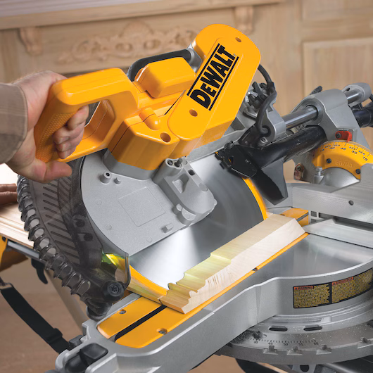 DeWALT, 305mm Compound Slide Mitre Saw - Image 3