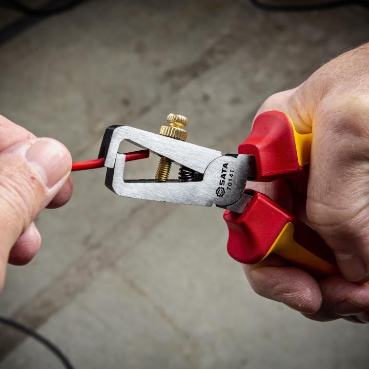 SATA, VDE INSULATED END CUTTING NIPPER 6 - Image 3